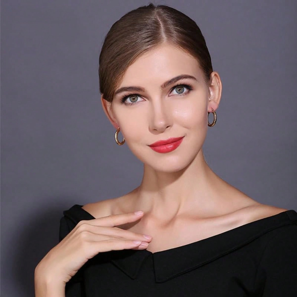 Women's Geometric Hammered Hoop Earrings Minimalist Hypoallergenic Jewelry