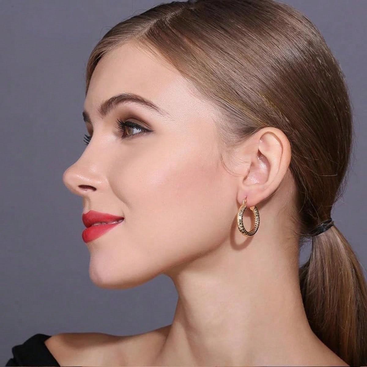 Women's Geometric Hammered Hoop Earrings Minimalist Hypoallergenic Jewelry